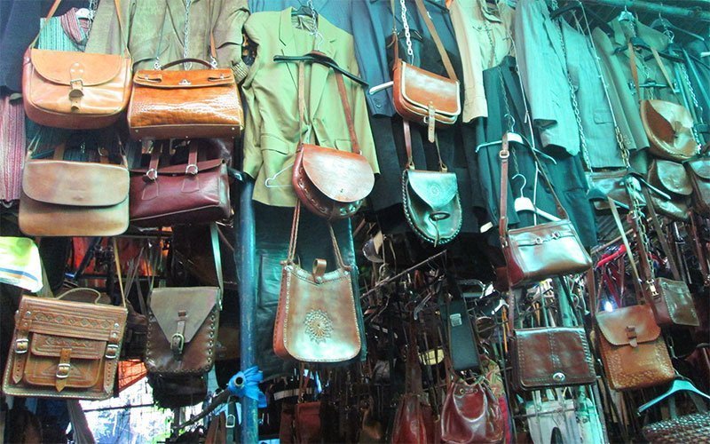 Vintage Shopping in Rome, Via Sannio